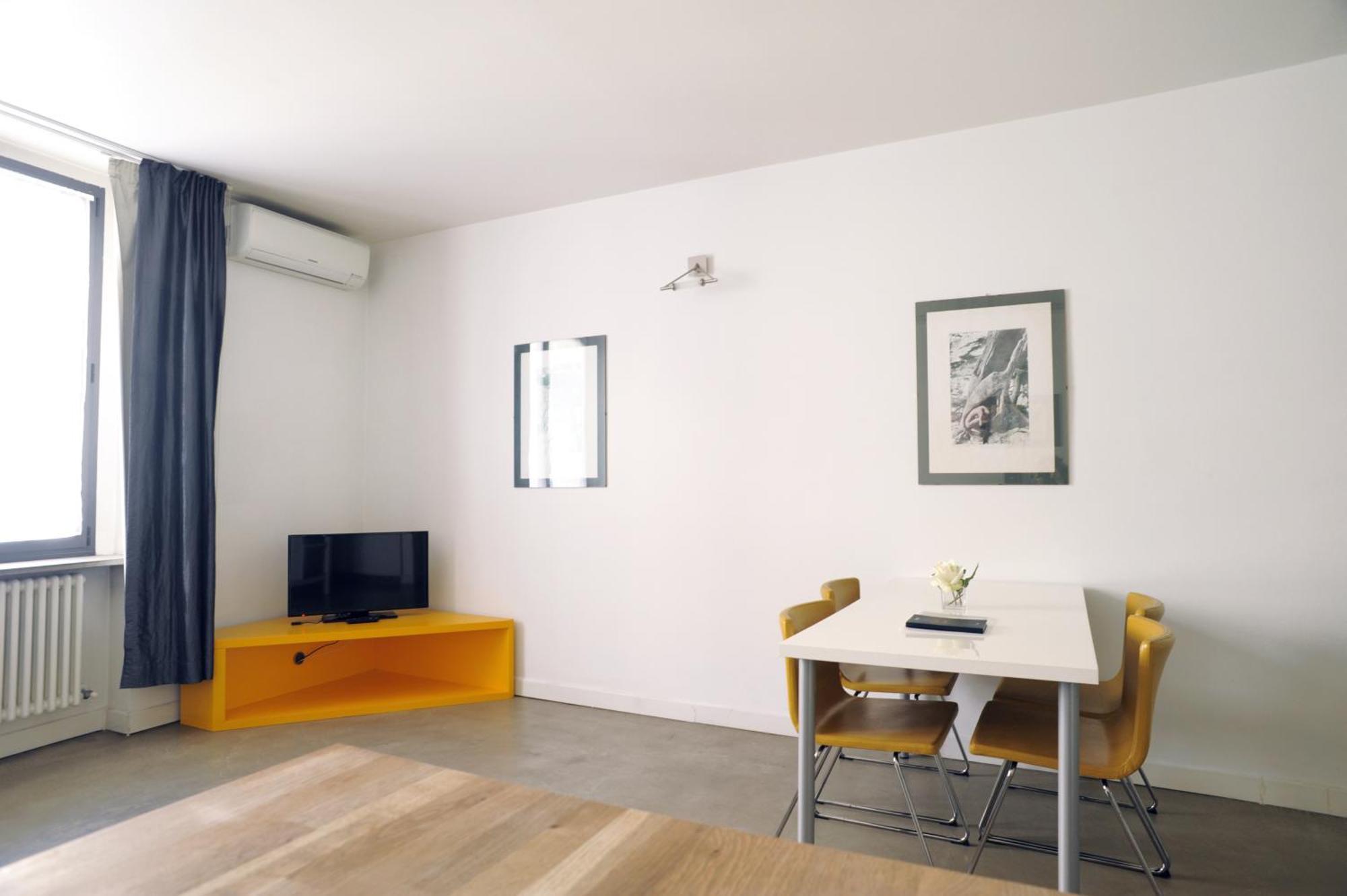 Loft Sant Ambrogio With Terrance Apartment Милано Екстериор снимка